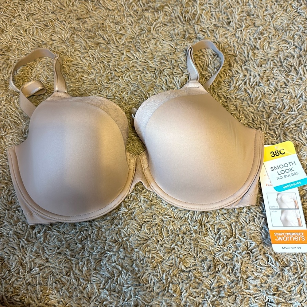 Warners 38c bra new